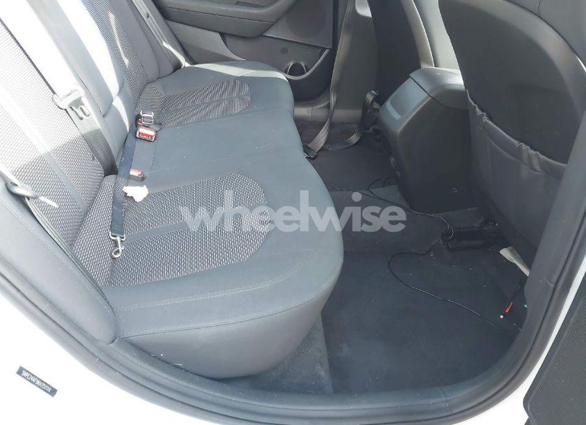 Photo 8 of 2019 Hyundai Sonata SE (VIN 5NPE24AF9KH751114)