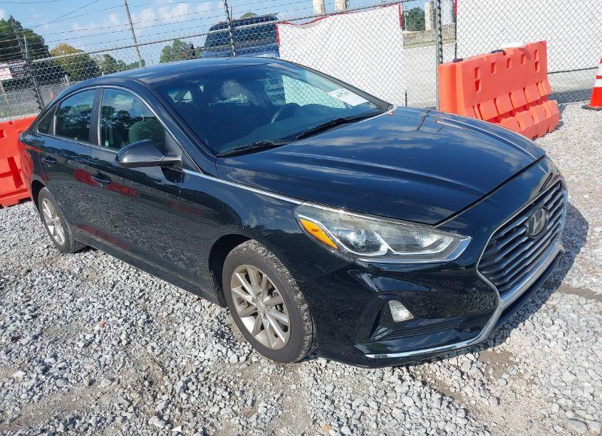 2019 Hyundai Sonata SE (VIN 5NPE24AF9KH752103) main photo
