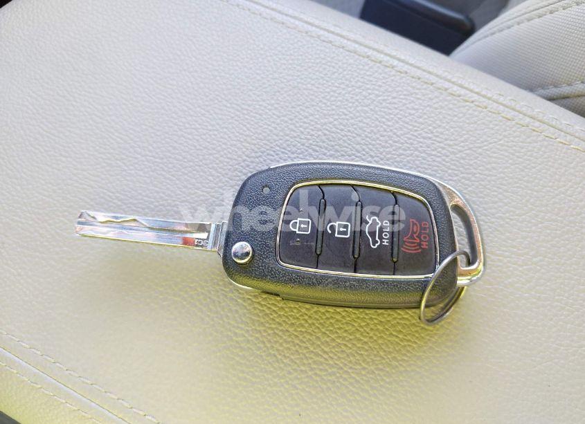 Photo 11 of 2019 Hyundai Sonata SE (VIN 5NPE24AF9KH770956)