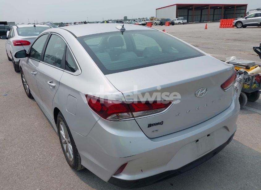 Photo 3 of 2019 Hyundai Sonata SE (VIN 5NPE24AF9KH783903)