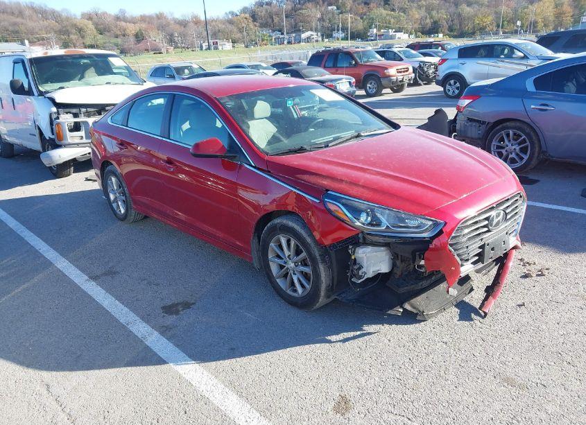 2019 Hyundai Sonata SE (VIN 5NPE24AF9KH809528) main photo