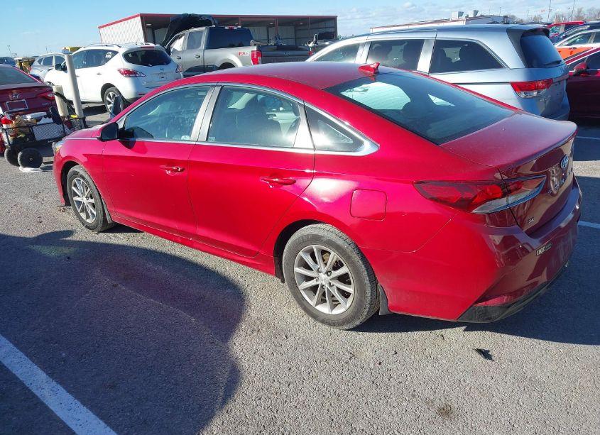 Photo 3 of 2019 Hyundai Sonata SE (VIN 5NPE24AF9KH809528)