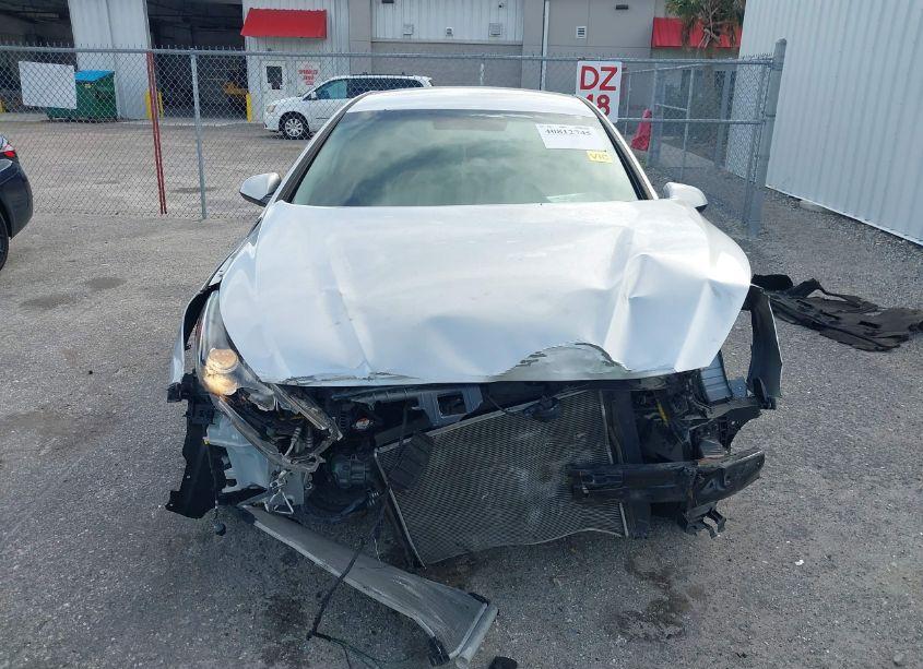 Photo 12 of 2019 Hyundai Sonata SE (VIN 5NPE24AF9KH815247)