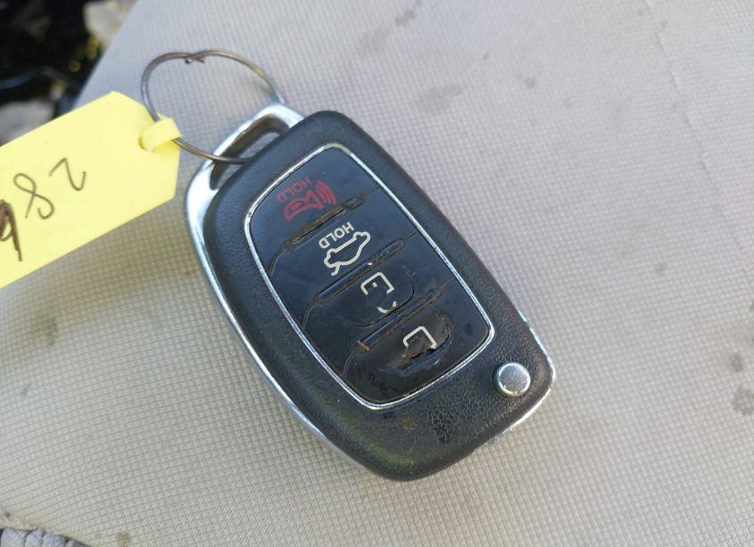 Photo 11 of 2015 Hyundai Sonata SE (VIN 5NPE24AFXFH003414)