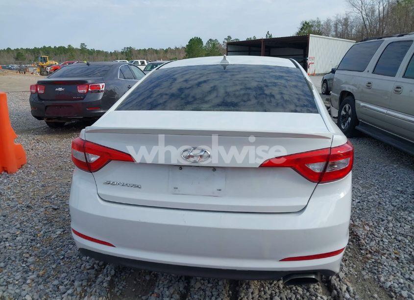 Photo 16 of 2015 Hyundai Sonata SE (VIN 5NPE24AFXFH026126)