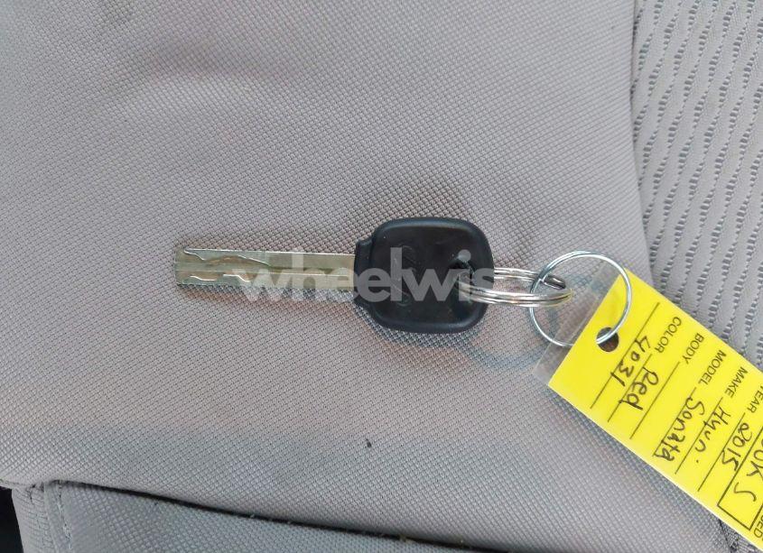 Photo 11 of 2015 Hyundai Sonata SE (VIN 5NPE24AFXFH055576)