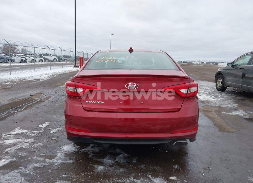 Photo 17 of 2015 Hyundai Sonata SE (VIN 5NPE24AFXFH055576)