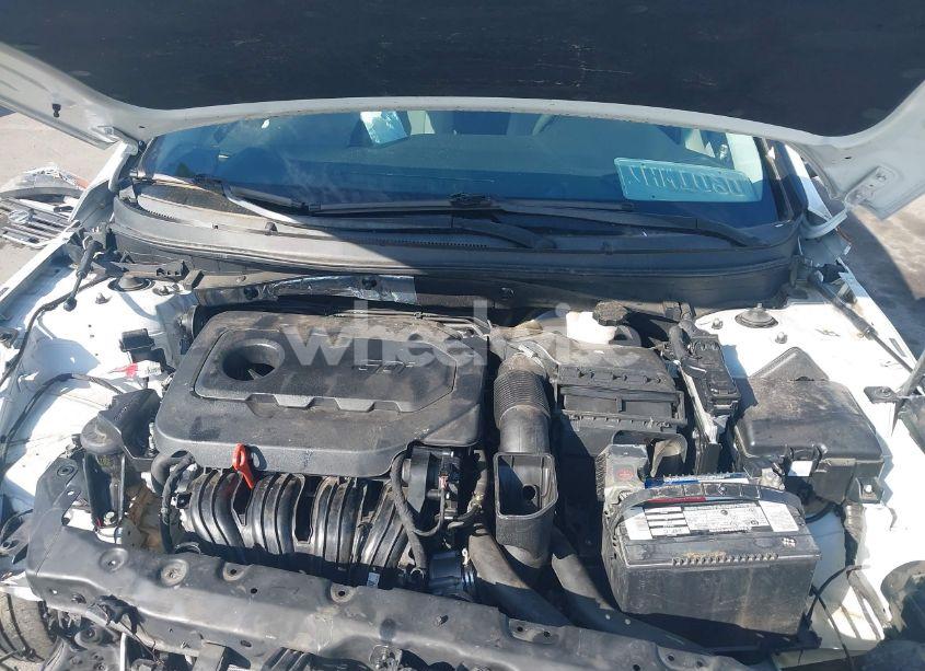 Photo 10 of 2015 Hyundai Sonata SE (VIN 5NPE24AFXFH083023)