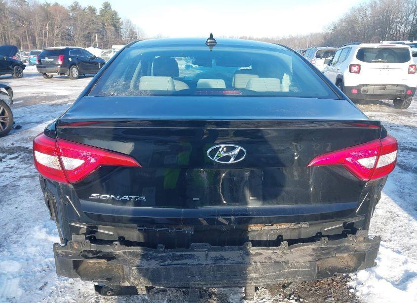 Photo 16 of 2015 Hyundai Sonata SE (VIN 5NPE24AFXFH104467)