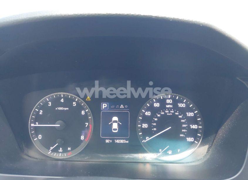 Photo 7 of 2015 Hyundai Sonata SE (VIN 5NPE24AFXFH105411)