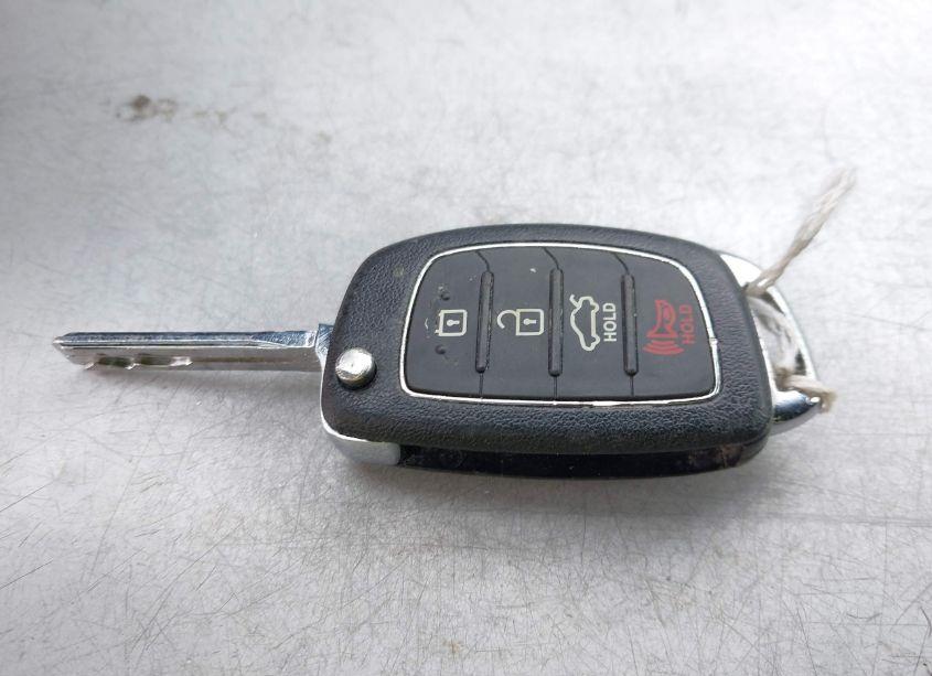 Photo 11 of 2015 Hyundai Sonata SE (VIN 5NPE24AFXFH151675)