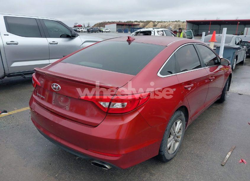 Photo 4 of 2015 Hyundai Sonata SE (VIN 5NPE24AFXFH161199)