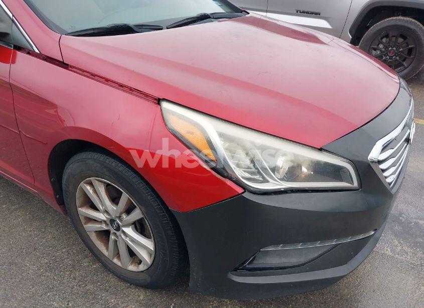 Photo 6 of 2015 Hyundai Sonata SE (VIN 5NPE24AFXFH161199)