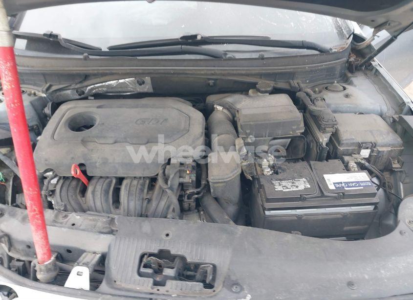 Photo 10 of 2015 Hyundai Sonata SE (VIN 5NPE24AFXFH179251)