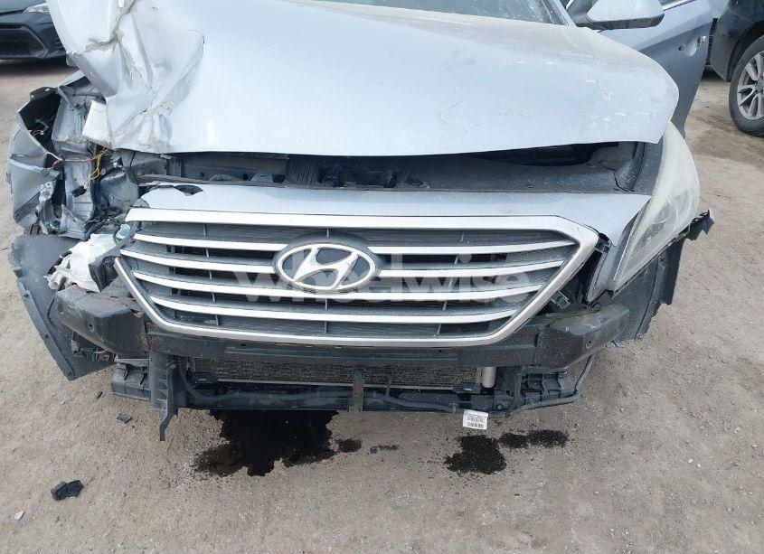 Photo 13 of 2015 Hyundai Sonata SE (VIN 5NPE24AFXFH179251)