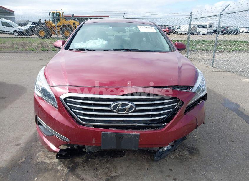 Photo 11 of 2015 Hyundai Sonata SE (VIN 5NPE24AFXFH189519)