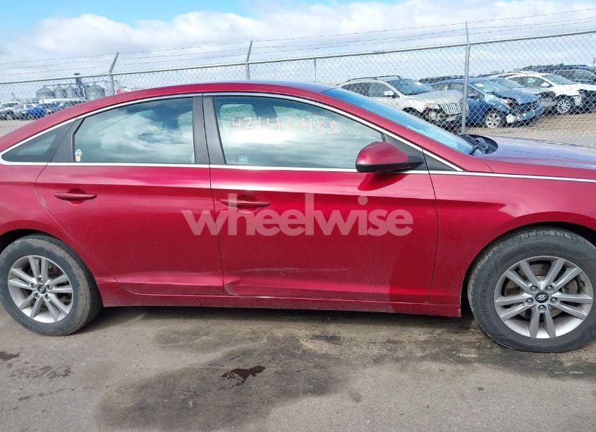 Photo 12 of 2015 Hyundai Sonata SE (VIN 5NPE24AFXFH189519)