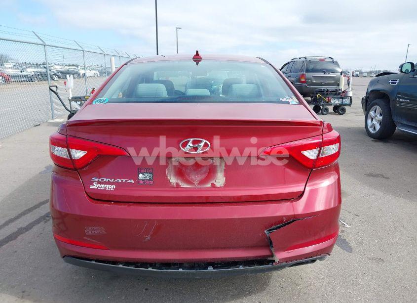 Photo 15 of 2015 Hyundai Sonata SE (VIN 5NPE24AFXFH189519)