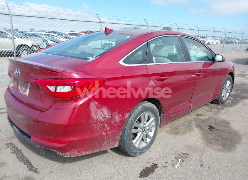 Photo 4 of 2015 Hyundai Sonata SE (VIN 5NPE24AFXFH189519)