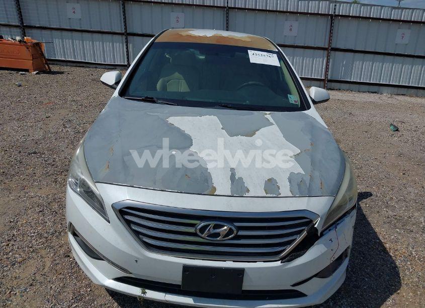 Photo 14 of 2015 Hyundai Sonata SE (VIN 5NPE24AFXFH223684)