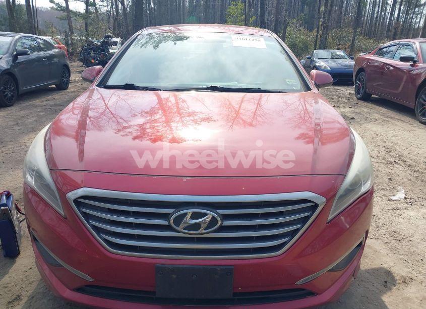 Photo 13 of 2015 Hyundai Sonata SE (VIN 5NPE24AFXFH232367)