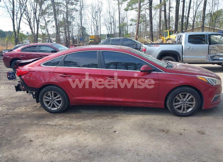 Photo 14 of 2015 Hyundai Sonata SE (VIN 5NPE24AFXFH232367)