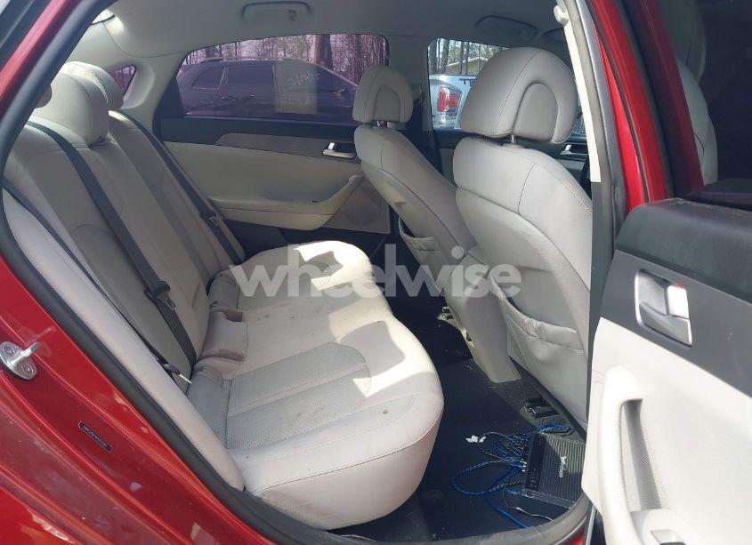 Photo 8 of 2015 Hyundai Sonata SE (VIN 5NPE24AFXFH232367)