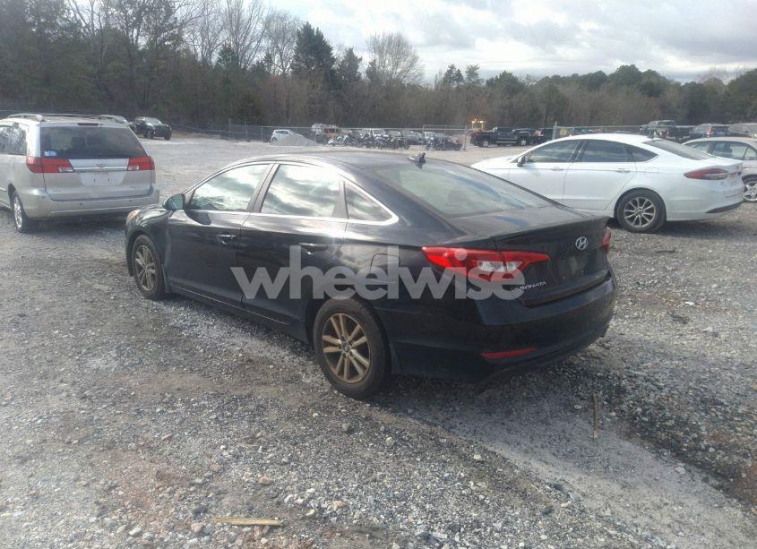 Photo 3 of 2015 Hyundai Sonata SE (VIN 5NPE24AFXFH241103)