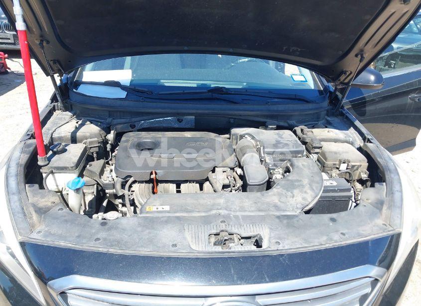 Photo 10 of 2015 Hyundai Sonata SE (VIN 5NPE24AFXFH241392)