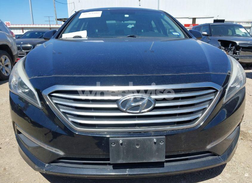 Photo 6 of 2015 Hyundai Sonata SE (VIN 5NPE24AFXFH241392)