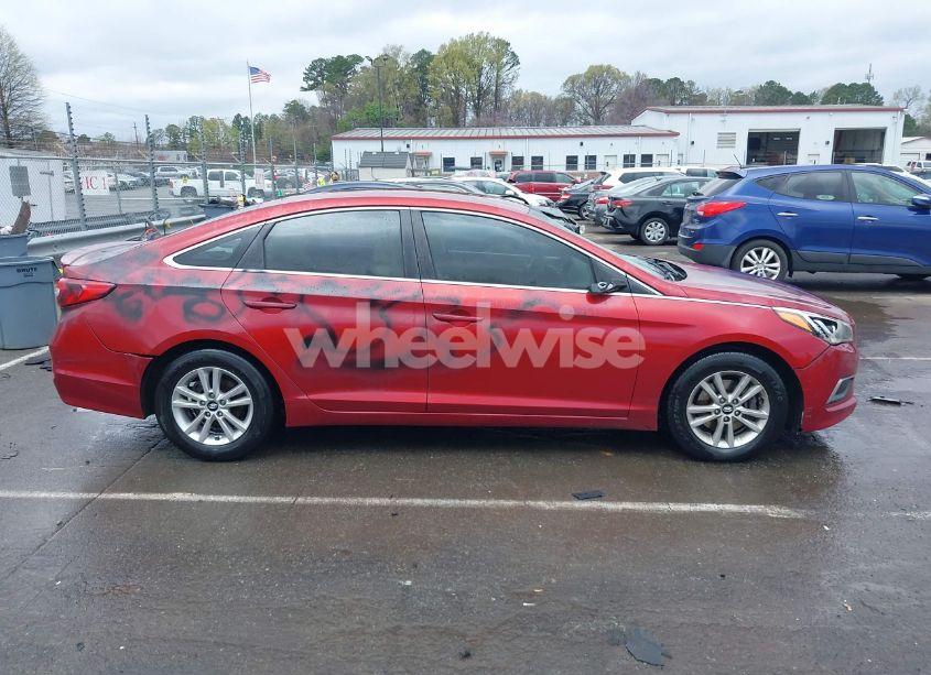 Photo 13 of 2016 Hyundai Sonata SE (VIN 5NPE24AFXGH262518)