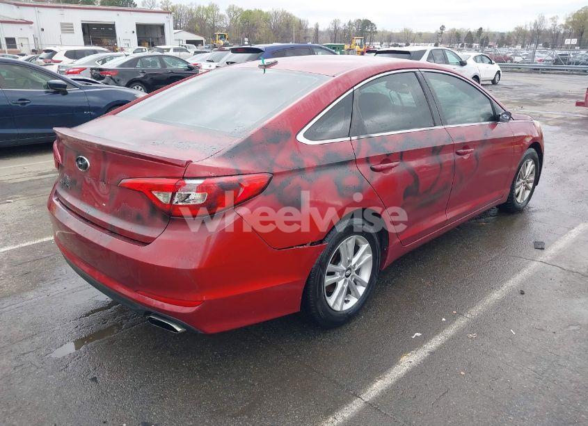 Photo 4 of 2016 Hyundai Sonata SE (VIN 5NPE24AFXGH262518)
