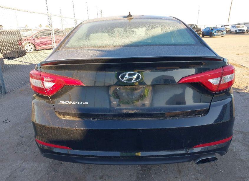 Photo 16 of 2016 Hyundai Sonata SE (VIN 5NPE24AFXGH280503)