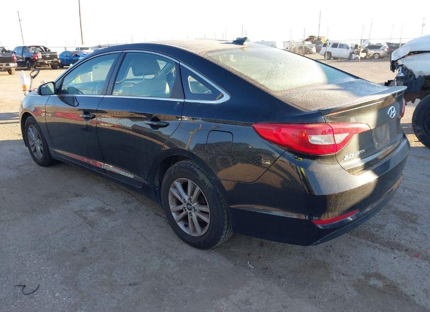 Photo 3 of 2016 Hyundai Sonata SE (VIN 5NPE24AFXGH280503)