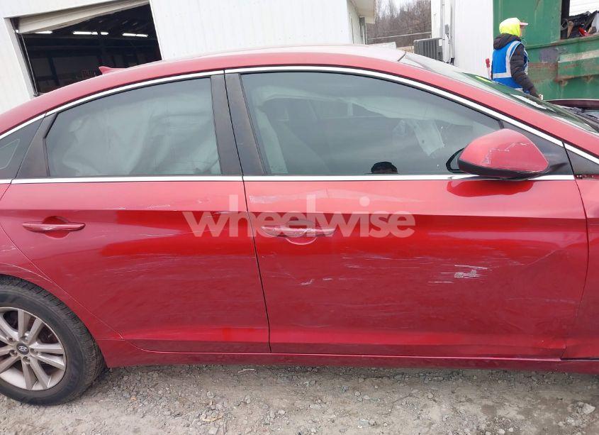 Photo 13 of 2016 Hyundai Sonata SE (VIN 5NPE24AFXGH289721)