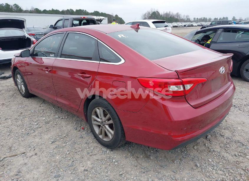 Photo 3 of 2016 Hyundai Sonata SE (VIN 5NPE24AFXGH289721)