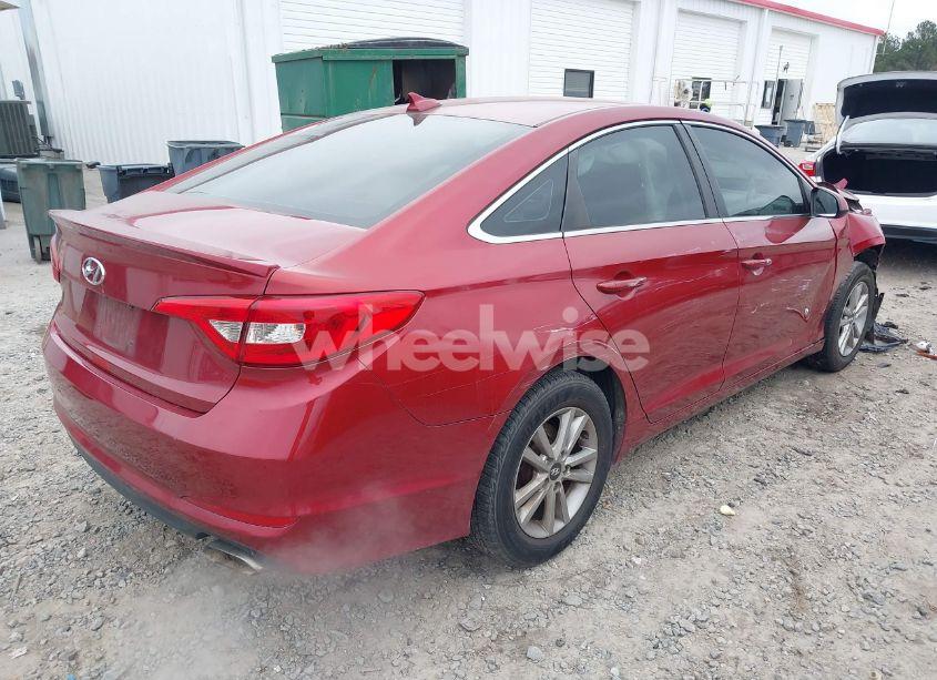Photo 4 of 2016 Hyundai Sonata SE (VIN 5NPE24AFXGH289721)