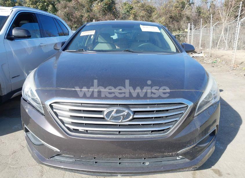 Photo 12 of 2016 Hyundai Sonata SE (VIN 5NPE24AFXGH291226)