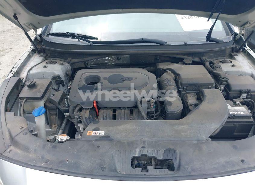 Photo 10 of 2016 Hyundai Sonata SE (VIN 5NPE24AFXGH305416)