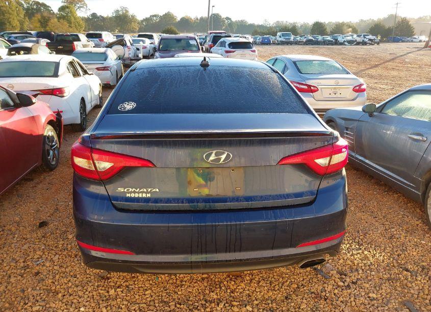 Photo 16 of 2016 Hyundai Sonata SE (VIN 5NPE24AFXGH305769)