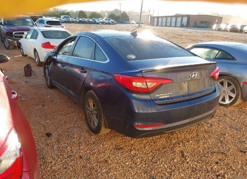 Photo 3 of 2016 Hyundai Sonata SE (VIN 5NPE24AFXGH305769)