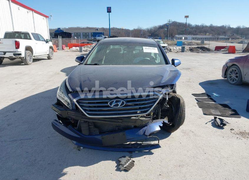 Photo 13 of 2016 Hyundai Sonata SE (VIN 5NPE24AFXGH309479)