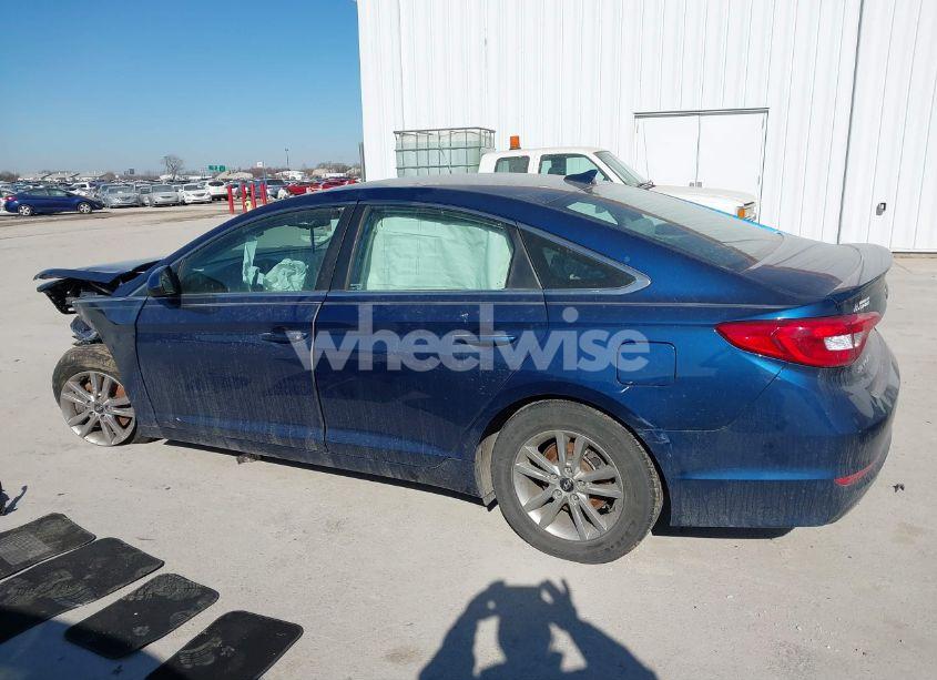 Photo 15 of 2016 Hyundai Sonata SE (VIN 5NPE24AFXGH309479)