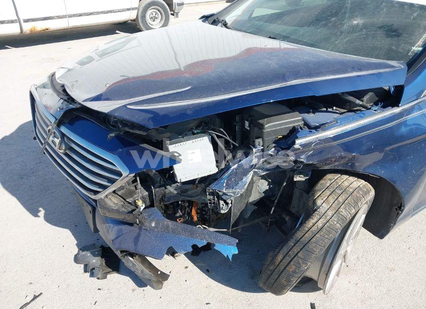 Photo 6 of 2016 Hyundai Sonata SE (VIN 5NPE24AFXGH309479)