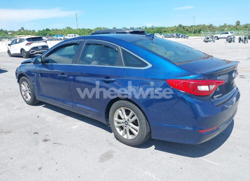 Photo 3 of 2016 Hyundai Sonata SE (VIN 5NPE24AFXGH319896)