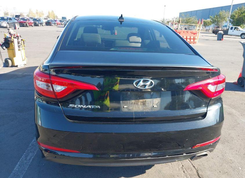 Photo 16 of 2016 Hyundai Sonata SE (VIN 5NPE24AFXGH324984)