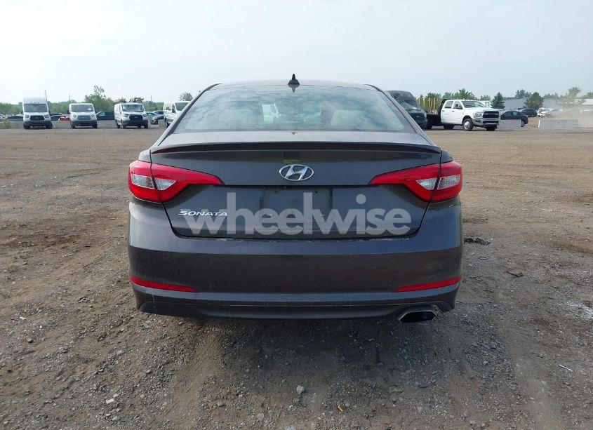 Photo 16 of 2016 Hyundai Sonata SE (VIN 5NPE24AFXGH326895)