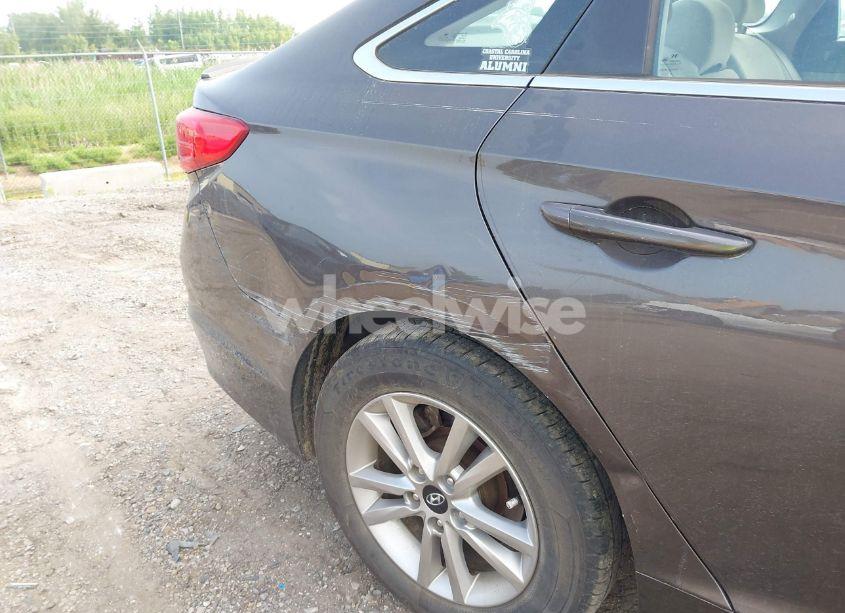 Photo 6 of 2016 Hyundai Sonata SE (VIN 5NPE24AFXGH326895)