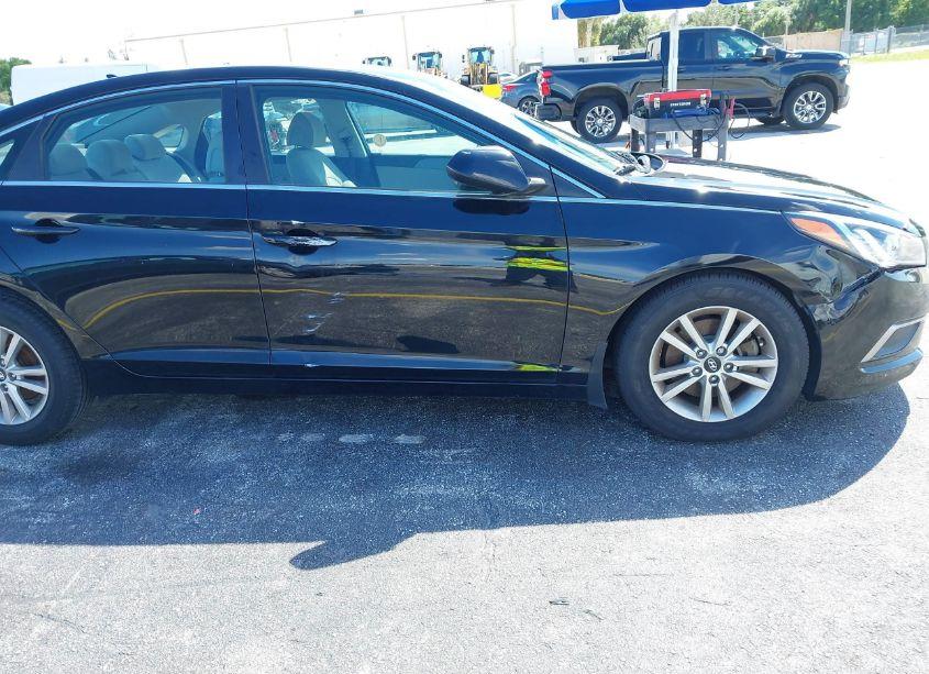 Photo 17 of 2016 Hyundai Sonata SE (VIN 5NPE24AFXGH331594)