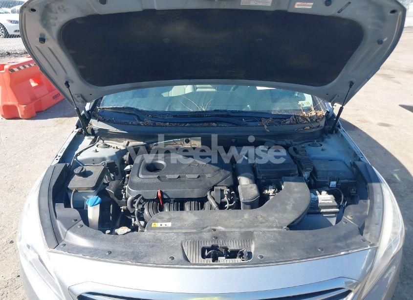 Photo 10 of 2016 Hyundai Sonata SE (VIN 5NPE24AFXGH333622)